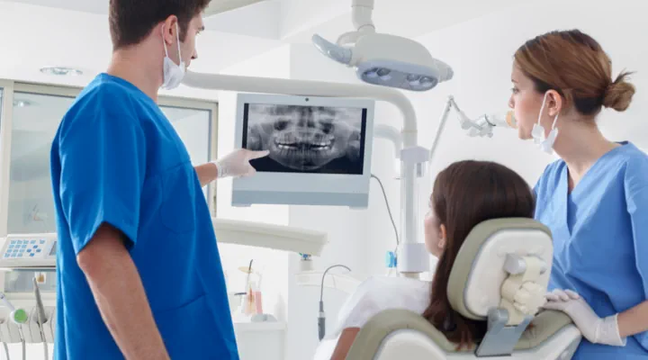 Médicos Especialistas en Ortopedia Dentomaxilofacial